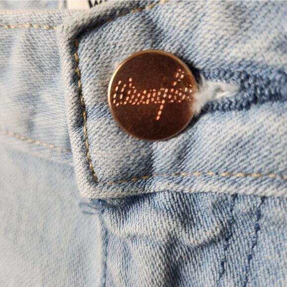 Wrangler Worldwide 661 High Rise Wide Leg Light Wash Blue Denim Size 31 New - Picture 8 of 11